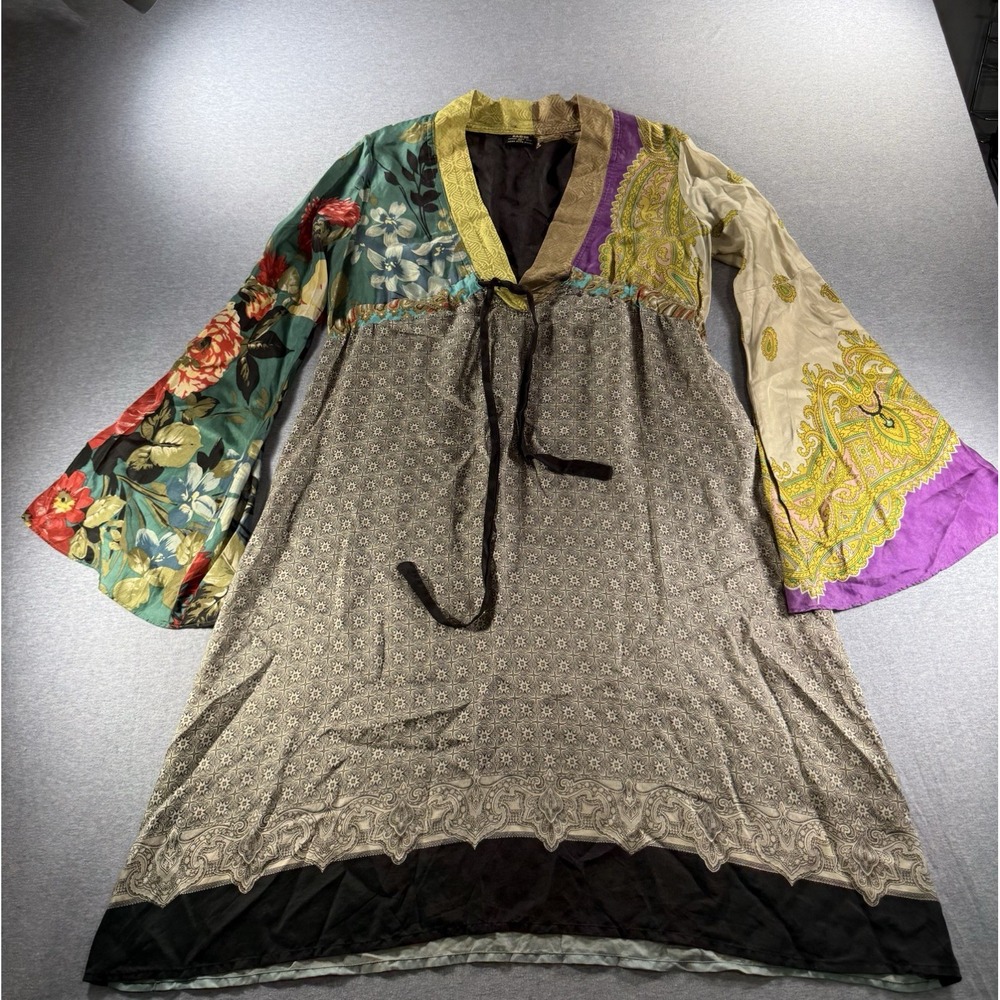 RARE 100% Silk Patchwork Tunic Dress Boho Bell Sleeve Italy Size 44 Medium - Picture 2 of 11